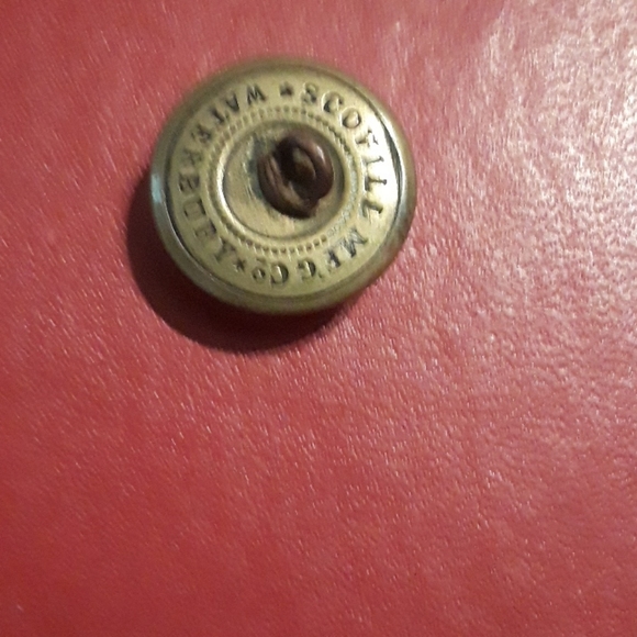 Button - Picture 2 of 3